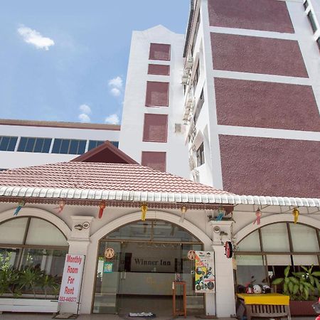 Super Oyo 1096 Winner Inn Hotel Чиангмай Экстерьер фото